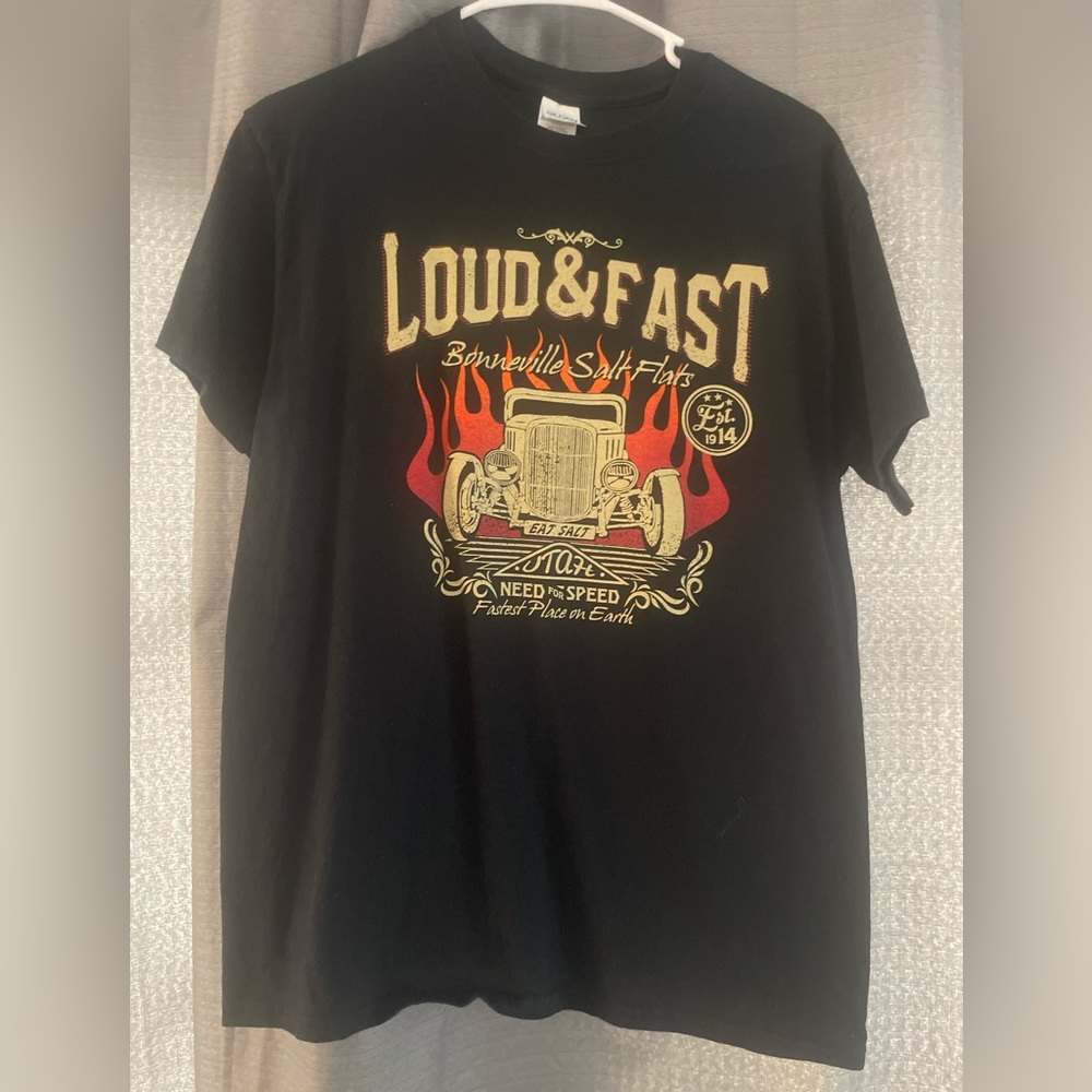 3/$10 size medium tshirt